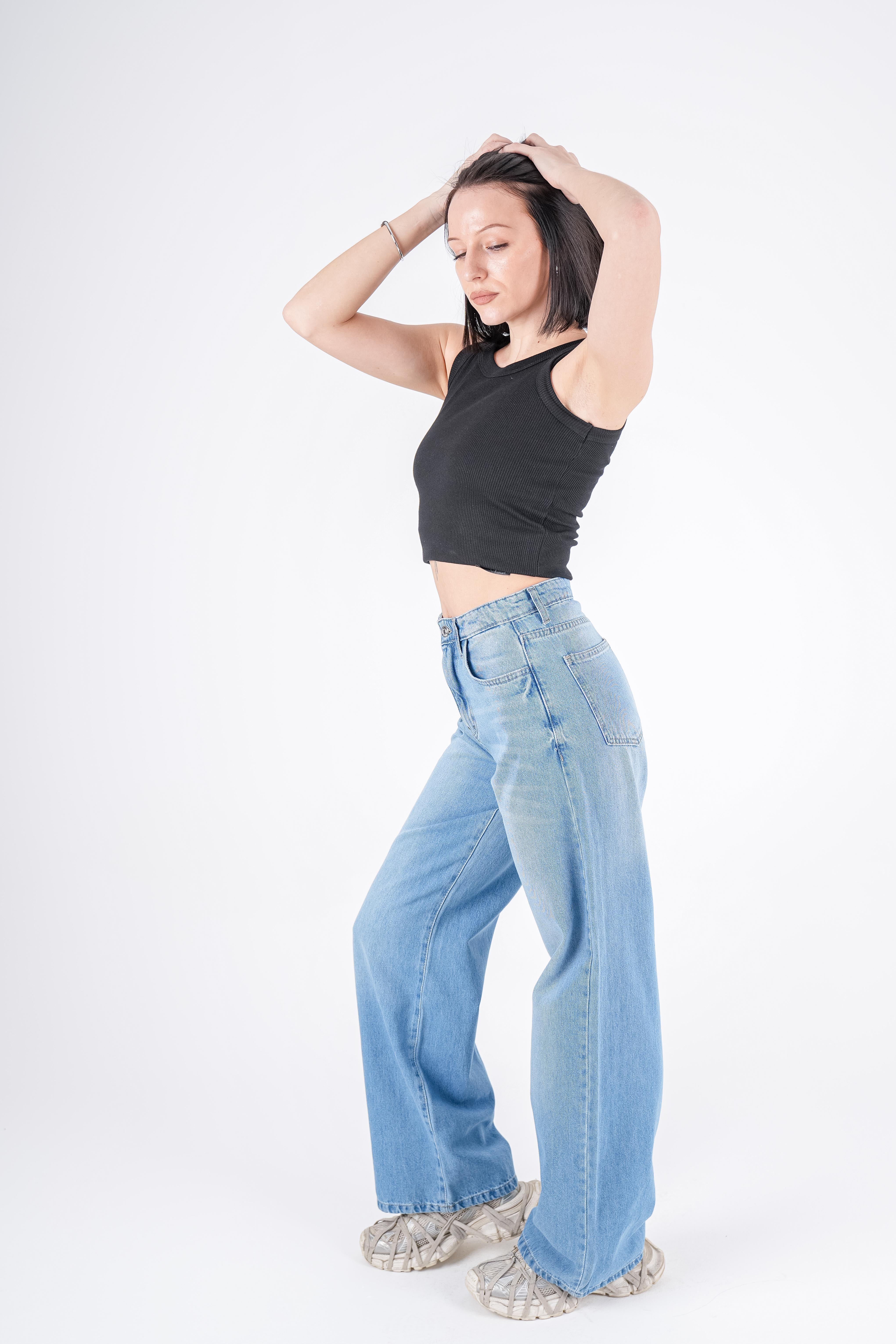 High-Waist Lghit Wash Wide Leg Jeans